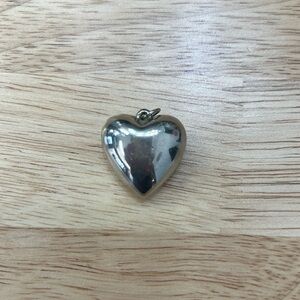 1970’s Sterling silver heart pendant